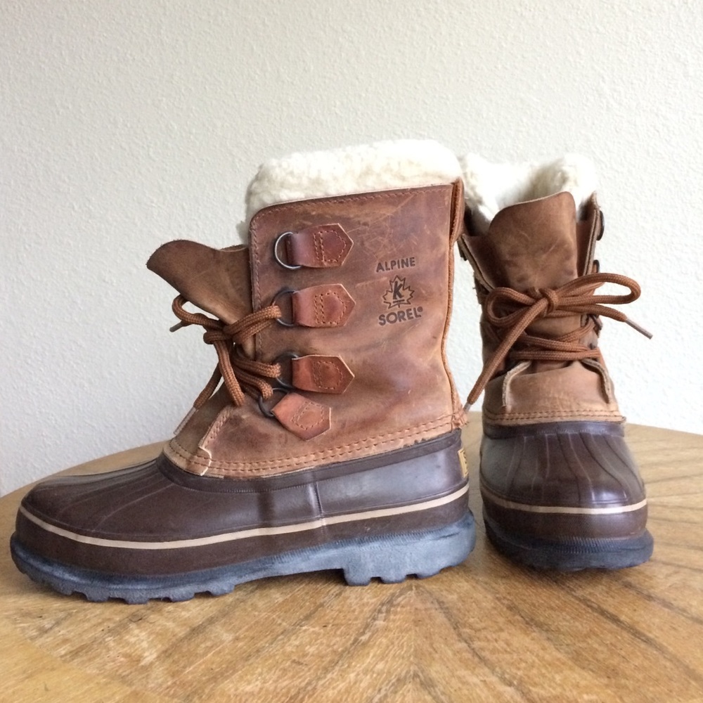 Sorel Alpine boots